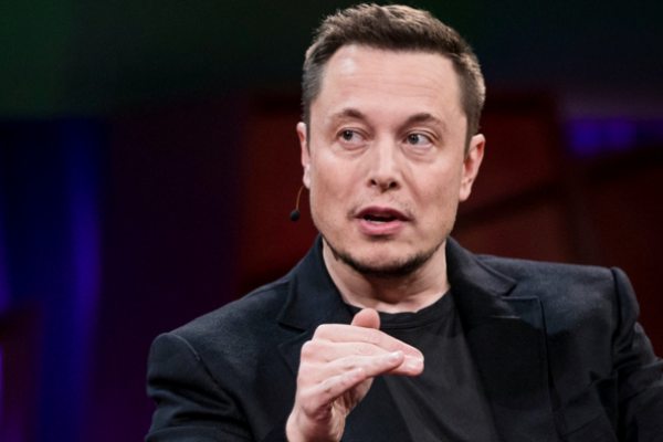 Elon Musk Putuskan Mundur dari Tesla
