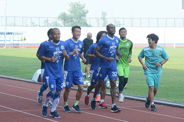 Persib Bidik Kemenangan Atas Madura United