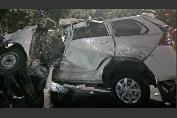 Satu Keluarga Tertabrak Kereta Api di Surabaya, Ibu Tewas