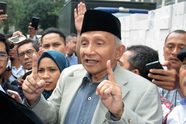 Amien Rais Minta Presiden Jokowi Copot Kapolri Tito Karnavian