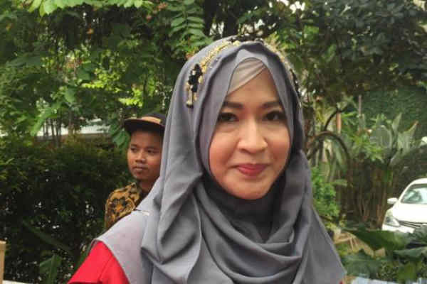 Okie Agustina Meminta Pasha Ungu Tak Keluar dari Palu ...