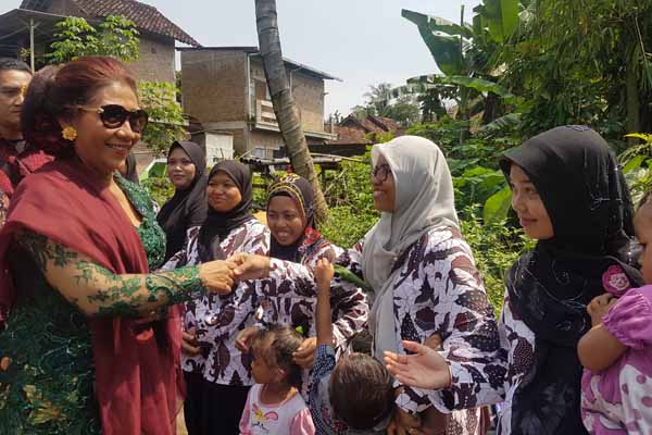  Bantu Korban Gempa Sulteng, Menteri Susi Jual Koleksi Pribadinya