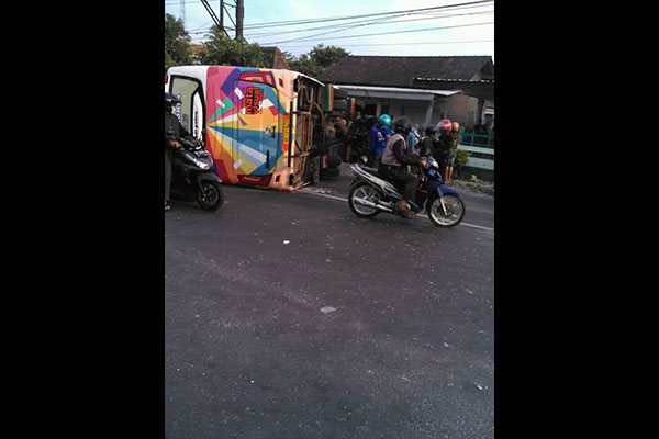 Bus Pariwisata Tabrak Panther di Jalan Boyolali Solo, 7 Tewas, Begini Kronologinya
