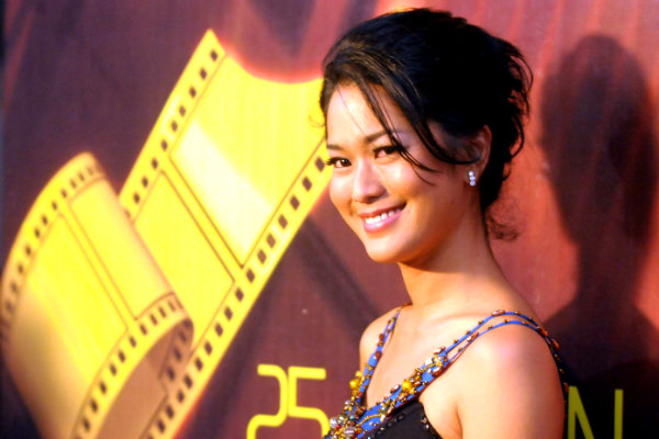 Aktris Cantik Prisia Nasution Promosikan Film Indonesia di India
