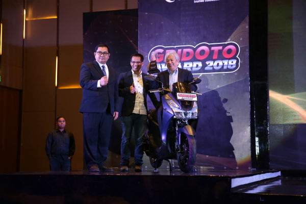Yamaha Lexi Dinobatkan Sebagai Motorcycle of The Year 2018