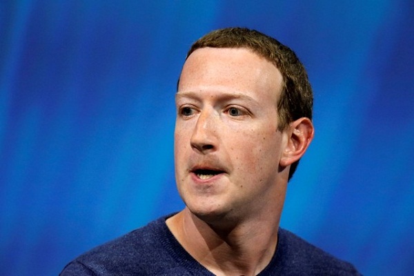 Mark Zuckerberg Didesak Mundur