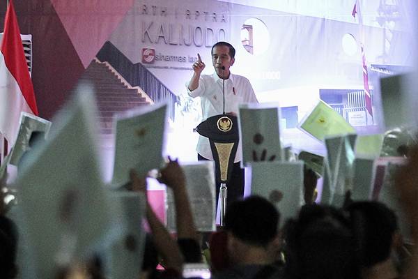 Presiden Jokowi Minta Pemda Tinggalkan Cara Kerja Manual dan Beralih ke Aplikasi Sistem