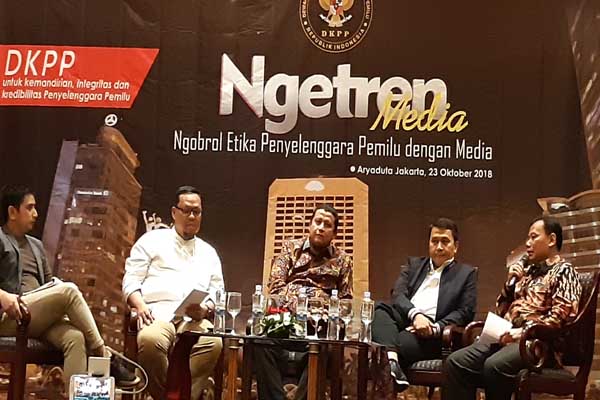 Sebulan Kampanye, Ada Ratusan Laporan Dugaan Politik Uang & Netralitas PNS