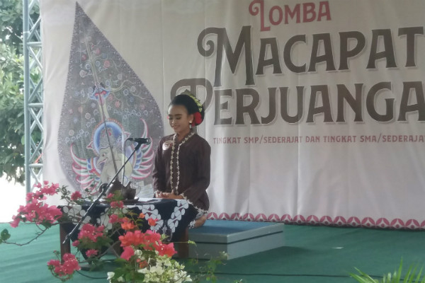Perwakilan Pelajar SMP dan SMA se-DIY Beradu Hebat Baca Macapat