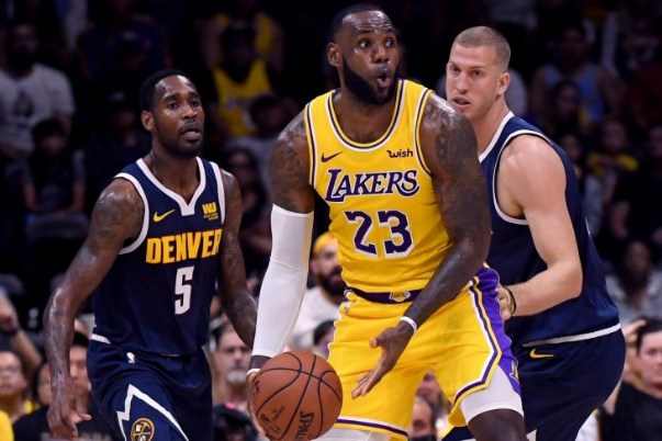 Lakers Libas Nuggets Berkat Aksi Cemerlang LeBron James  