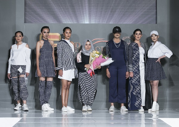 Sarah Nurhayati Rancang Batik dalam Konsep Swag Style ala Korea Selatan