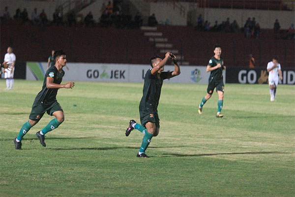 PS Tira vs Persela : Gol Telat Dani, Bawa PS Tira Unggul 1-0 di Babak Pertama