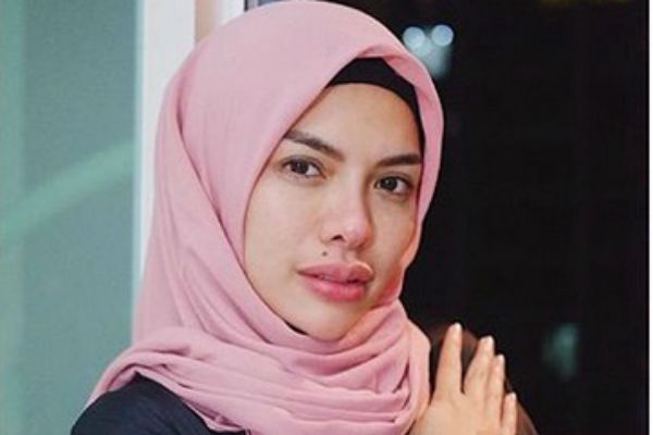 Wow, Jika sampai Buka Hijab, Nikita MIrzani Bakal Salahkan Warganet