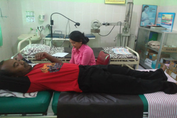 RSU Mitra Paramedika Gelar Donor Darah & KB Gratis