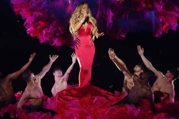 Konser Mariah Carey: Membawa Borobudur ke Mata Artis Internasional