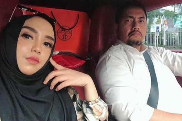 Ada Apa Dengan Salmafina Sunan, Anak Pengacara Sunan Kalijaga?