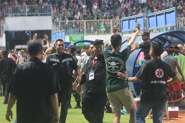 Diwarnai Ganti Wasit dan Gol Bunuh Diri, PSS Sleman Kalahkan Madura FC 1-0