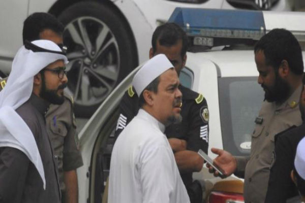 Rizieq Shihab Dikabarkan Ditangkap Polisi Arab Saudi