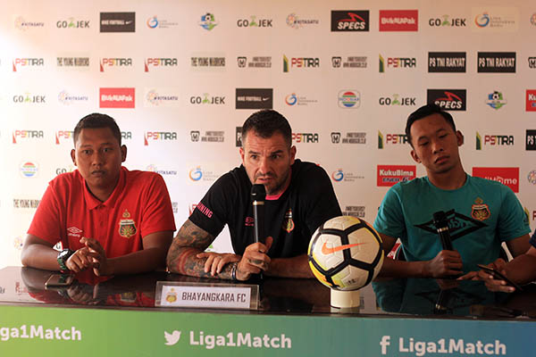 Brace Paulo Sergio Bawa Bhayangkara FC Kalahkan Madura United 1-2 