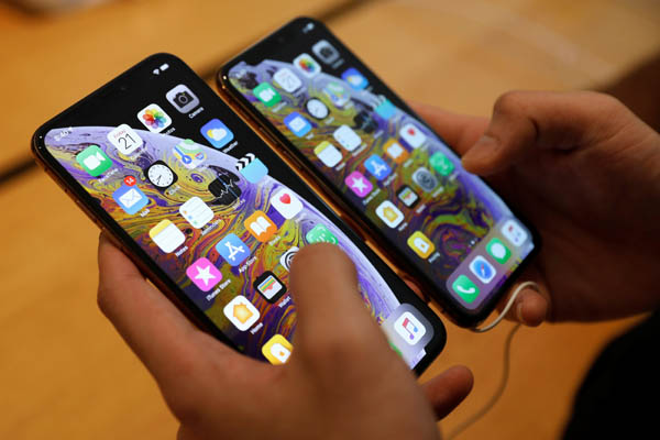 Apple Akui Ada Masalah pada iPhone X & MackBook Pro