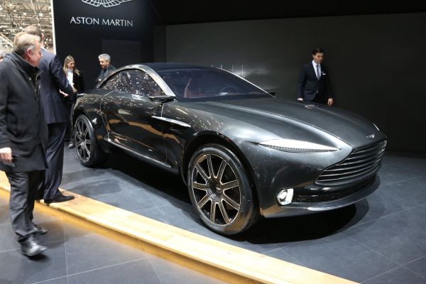 Tak Mau Kalah, Aston Martin Bikin SUV Mewah