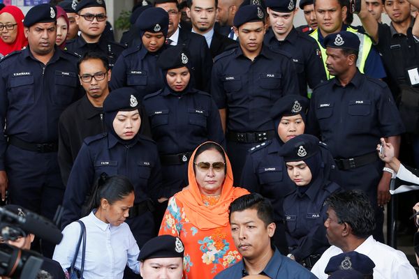 Istri Mantan PM Malaysia, Rosmah Mansor Didakwa Terima Suap Rp665 Miliar