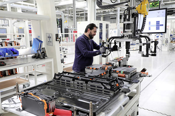 Volkswagen Siapkan 15 Juta Mobil Listrik