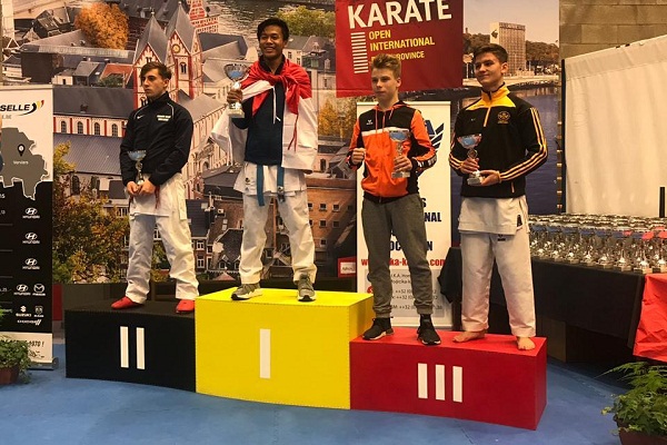 Siswa SMAN Juara Karate di Belgia 