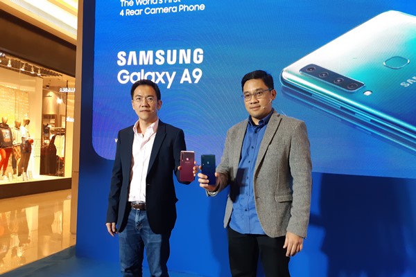 Menikik Harga dan Spesifikasi Ponsel 4 Kamera Samsung Galaxy A9