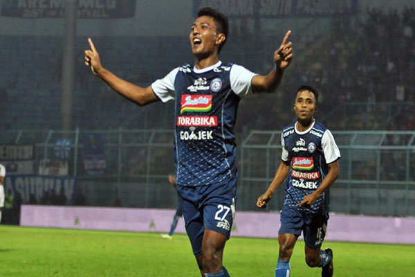 Jelang Lawan PS Tira, Pelatih Arema FC Justru Pilih Lakukan Evaluasi Tim