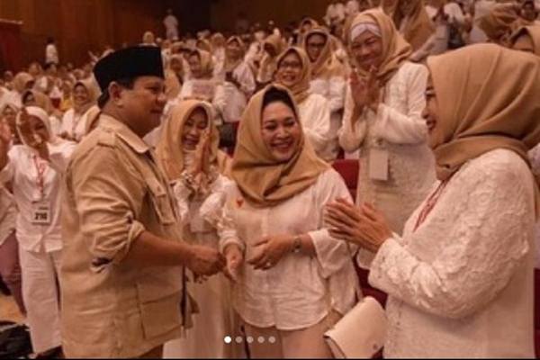 Prabowo Ungkap Hobi Matan Istrinya Titiek Soeharto yang Suka Nyanyi Lagu Mandarin
