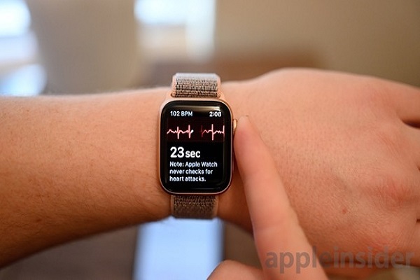 Apple Watch Series 4 Dibekali Monitor Jantung