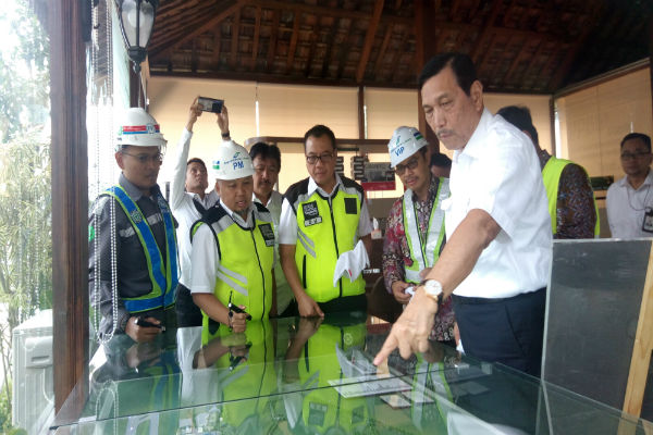 Datang ke Jogja, Menteri Luhut Desak Pembangunan Bandara Kulonprogo Dikebut