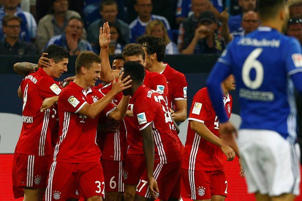 BUNDESLIGA PEKAN 17: Bayern Makin Stabil & Terus Kuntit Dortmund