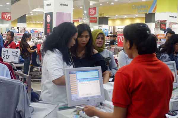 Pengunjung Jogja City Mall Dikagetkan dengan Shopping Surprise
