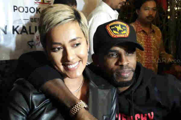 Greg Nwokolo & Kimmy Jayanti Minta Jangan Diganggu