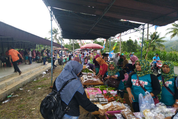 Desa Wisata Banjaroya Promosikan Durian Menoreh 