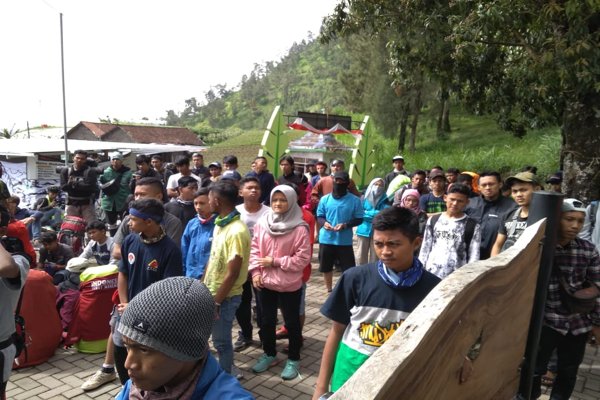 Pendakian Gunung Merbabu Ditutup, Puluhan Pendaki Tertahan di Selo Boyolali