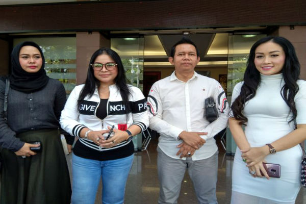 Ungkap Kasus Pinjaman Rp300 Juta, Annisa Bahar Laporkan Lucinta Luna ke Polisi