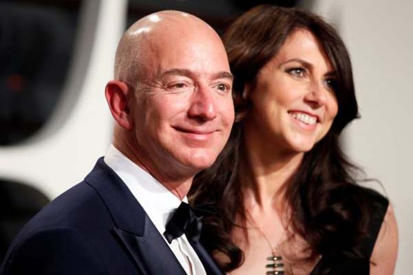  Kisah MacKenzie Bezos yang Bakal Jadi Wanita Terkaya di Dunia Setelah Bercerai