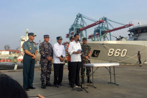 Keluarga Korban Lion Air Bayar Kapal dan Penyelam untuk Cari Jenazah