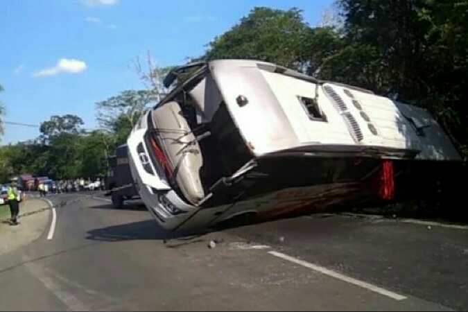 Ini Kesaksian Penumpang Bus Bima Suci yang Kecelakaan di Tol Cipularang