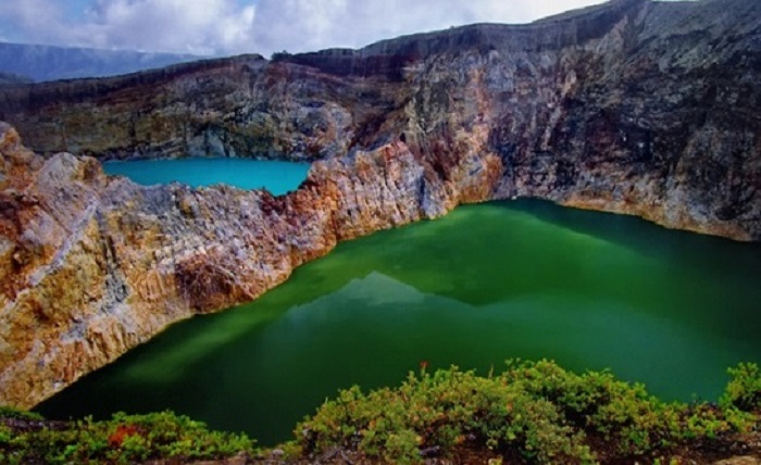 Danau-Danau Kawah Ini Terkenal Indah di Dunia