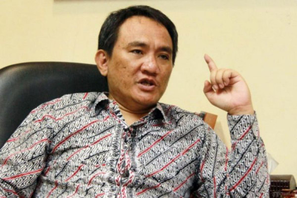 Kontroversi Propaganda Rusia: Andi Arief Anggap Jokowi Memalukan Indonesia
