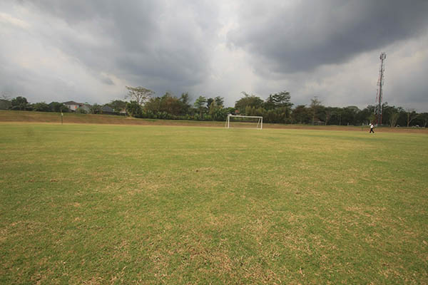Lapangan dengan Rumput Evergreen Ini Jadi Lokasi TC PSM Makassar di Sleman 