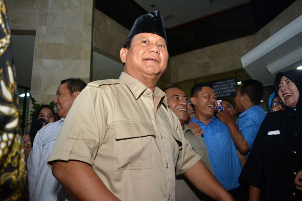 Bawaslu Curiga Ajakan Salat Jumat Bersama Prabowo di Masjid Agung Semarang Bermotif Politis