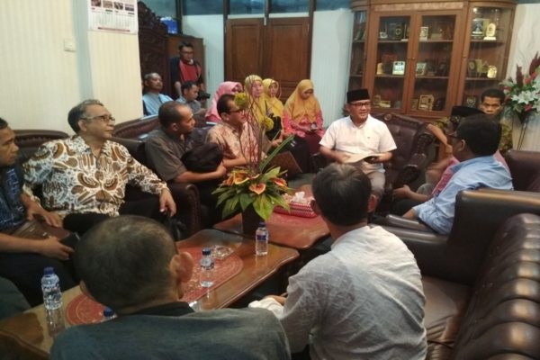 Setelah Mengadu ke Dewan, Karyawan RSIS Sukoharjo Akan Buka Segel Rumah Sakit