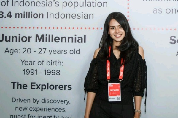 Maudy Ayunda