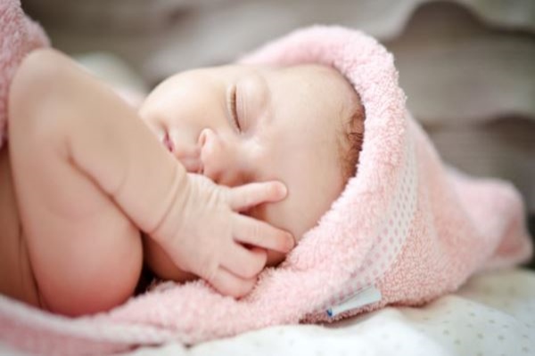 PARENTING: Bikin Bayi Cepat Tidur, Ini Tipsnya