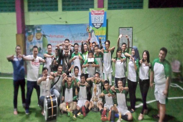 Hino Cemaco Juara Kompetisi Futsal Otomotif